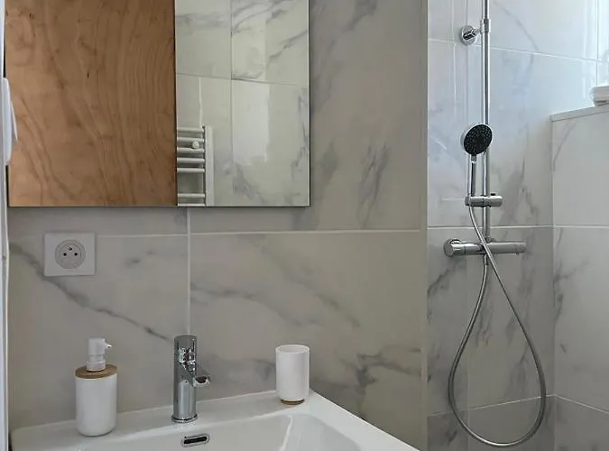 Appartamento T2 Vue - Entre Aéroport Et Centre-ville