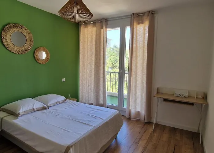 T2 Vue - Entre Aéroport Et Centre-ville